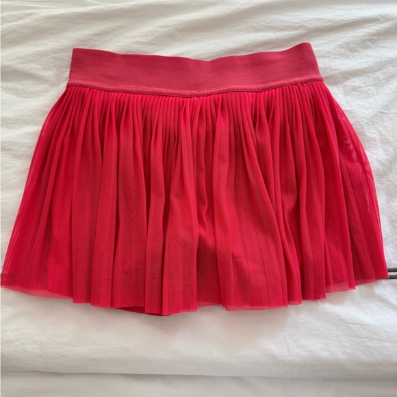 Lululemon Athletica Hot Link Pleated Tennis Skirt - Picture 2 of 3